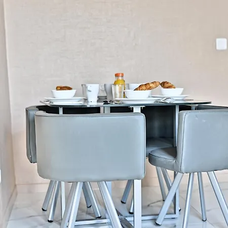 Appartement Moderne Proche Paris - Gagny Exterior photo